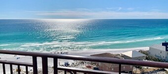 GORGEOUS Oceanfront! On Sand! Beautiful Resort Amenities! Great Location!