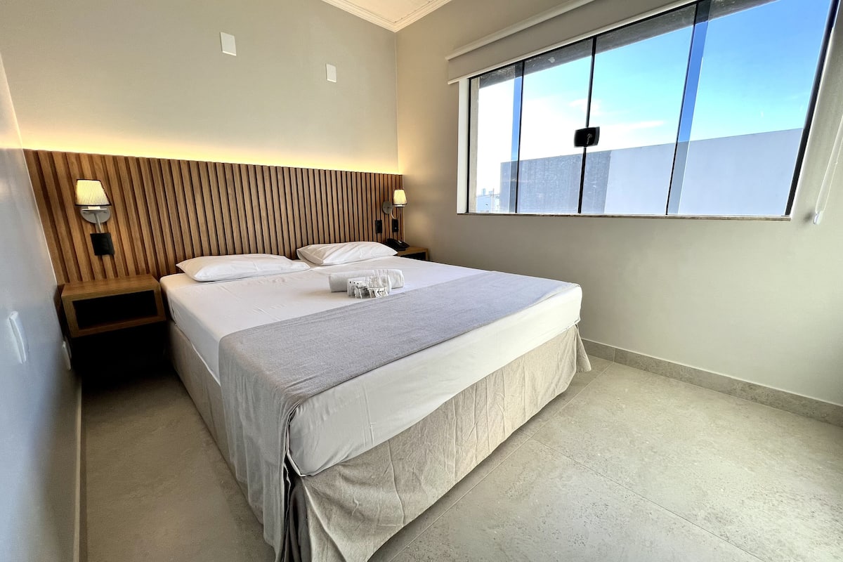 superior double room, 1 double bed | minibar, soundproofing, free wifi, bed sheets