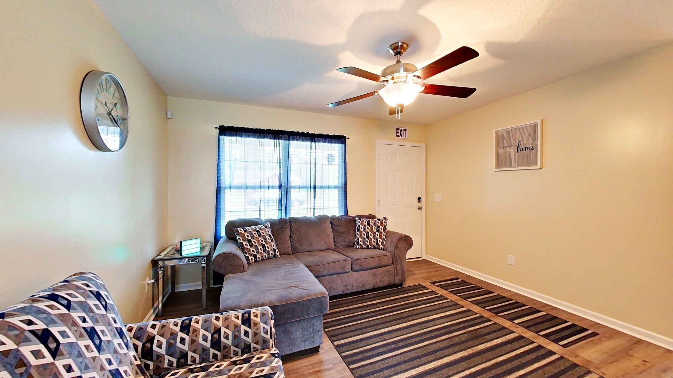 Family Room, TV, Fireplace, Sound Bar