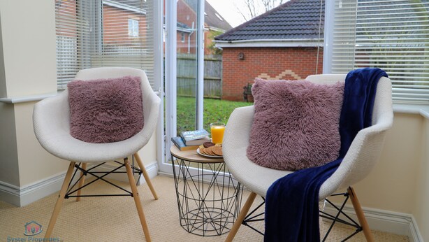 Classic House | Balcony view - Astley House 3 bed spacious home (Leicester)
