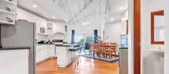 Sea Vue Luxury Vacation Condominiums