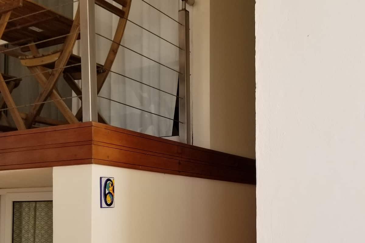 Superior studio, balkon (Typical) | 2 slaapkamers, bedden met traagschuimmatrassen, een minibar