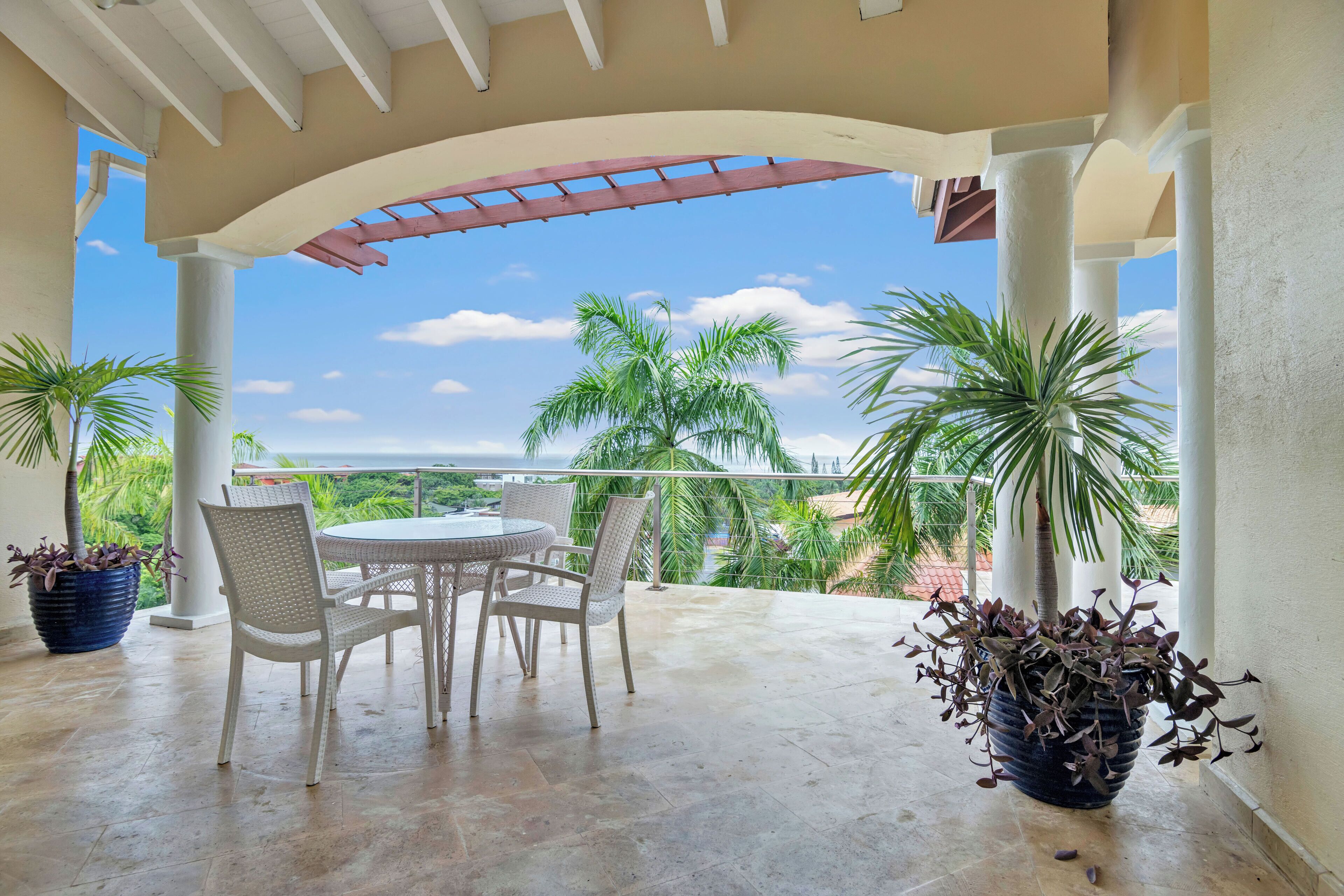 Panoramic Penthouse (PH 1) | Memory foam beds, minibar, in-room safe, individually decorated