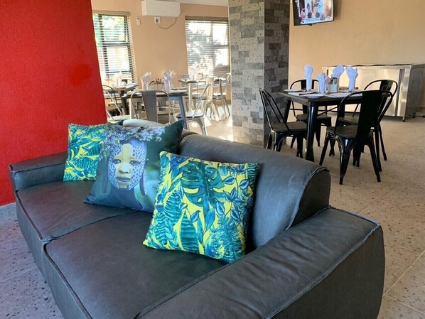 Sala de estar en el lobby