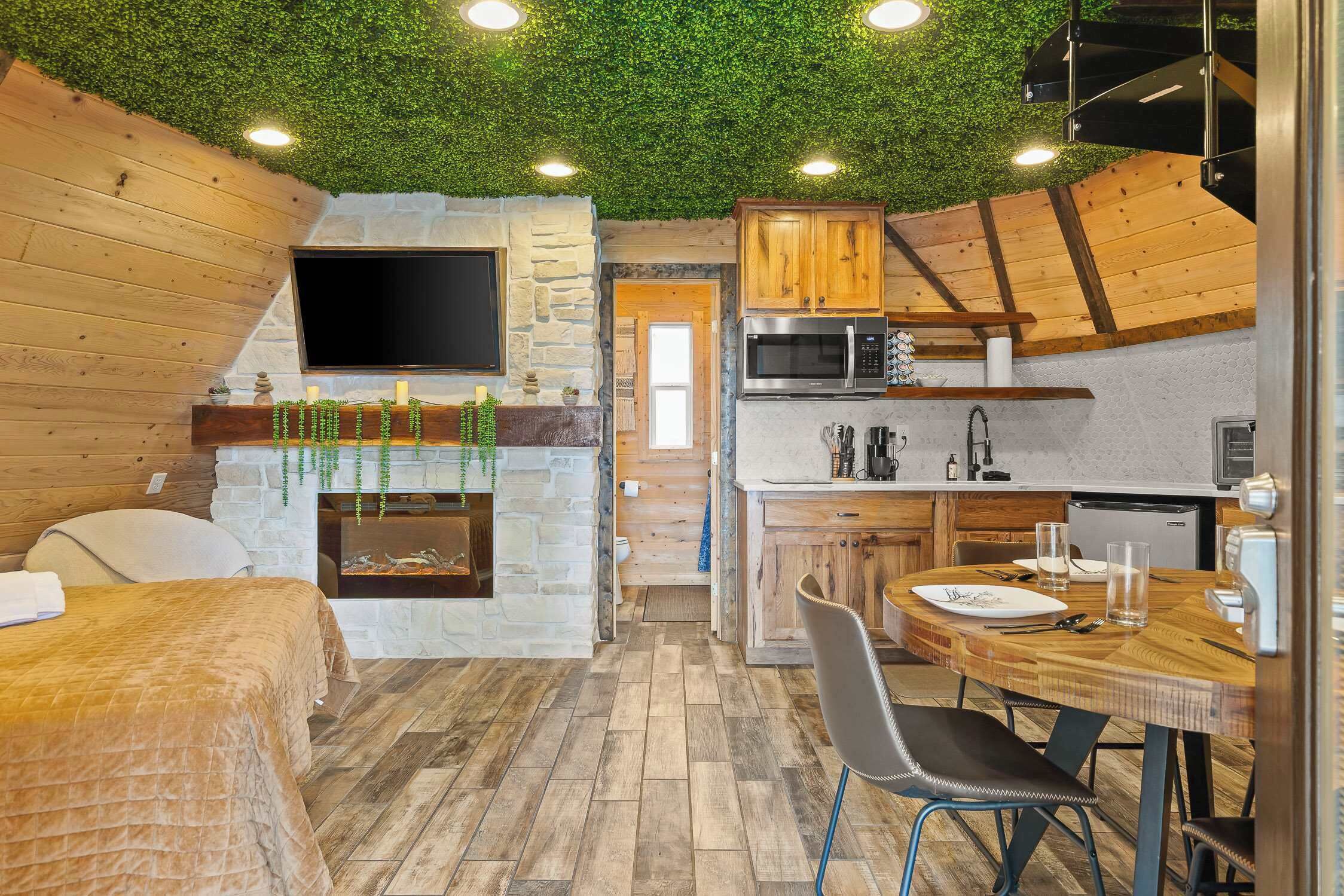 Microwave, stovetop, coffee/tea maker, toaster