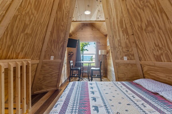 2 dormitorios, tabla de planchar con plancha, wifi y ropa de cama