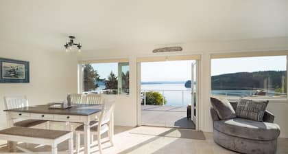 Elger Bay Retreat- Vistas increíbles / Wifi / Directv
