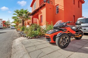 Villa, 3 Bedrooms, Smoking, Balcony | Property grounds - This Villa is Ideal for Families With Children (La Oliva)