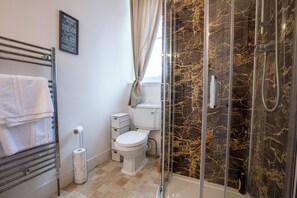 House | Bathroom