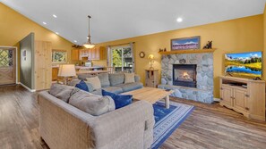 Huis, meerdere bedden (Whistler - Unit 7) | Woonruimte