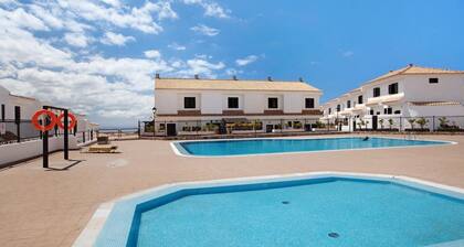 Holiday House With Pool in the South of Tenerife