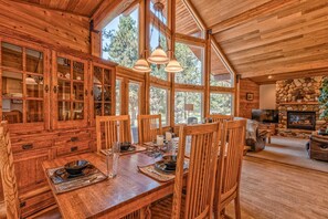 Cabin, Multiple Beds, River View (Wood Duck 5) | Dining