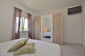 Apartment (A1) | 1 bedroom, iron/ironing board, free WiFi - Apartment Napoleon (Zminj)