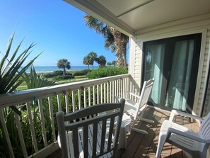 Villa, 2 Bedrooms, Ocean Front | Strand-/Meerblick