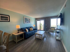 Villa, 2 Bedrooms, Ocean Front | Living room