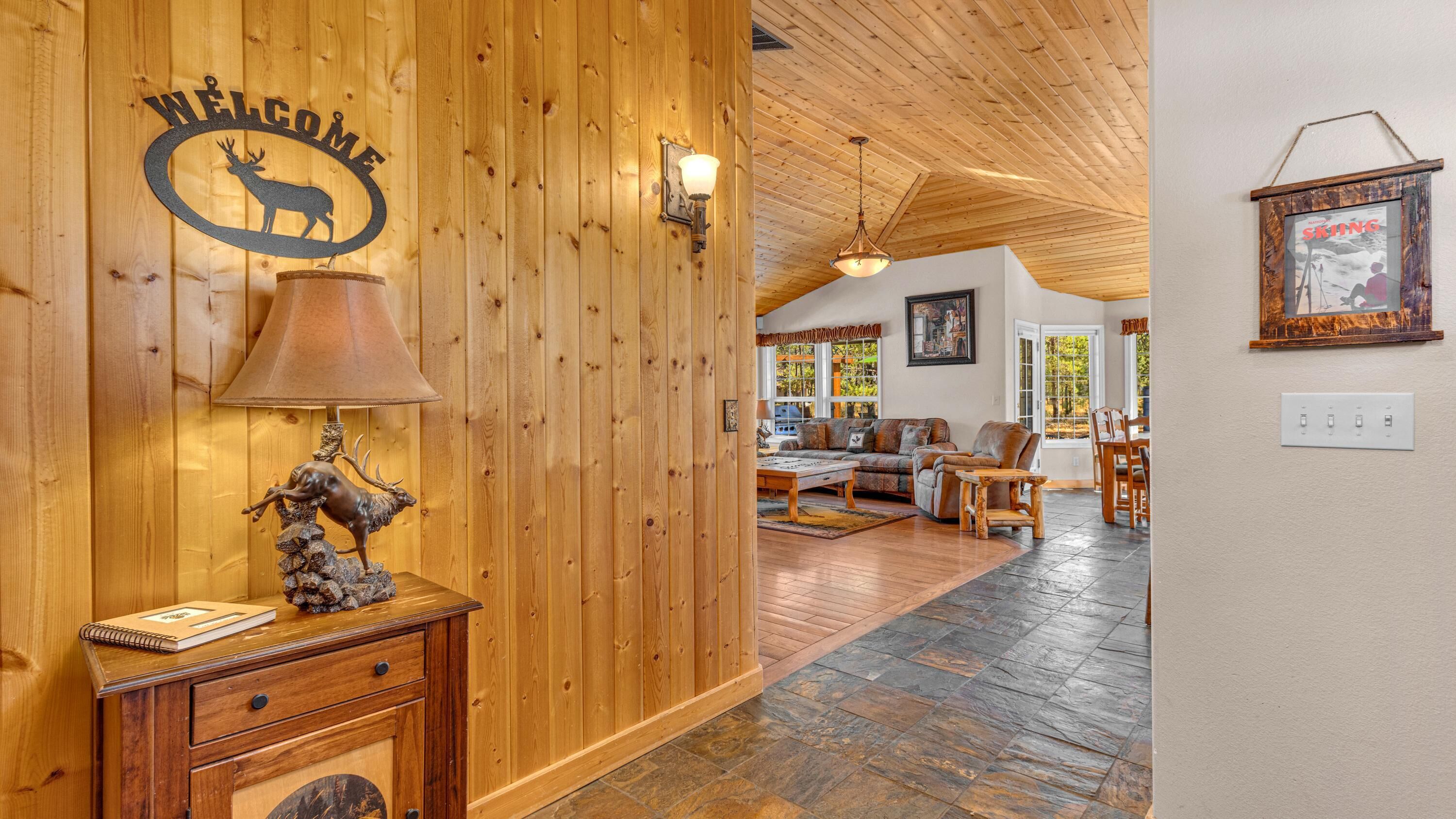 House, Multiple Beds (Acacia - Unit 2) | Interior