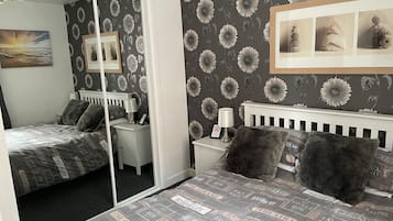 Appartement | 2 chambres, fer et planche Ă repasser, Wi-Fi gratuit, draps fournis