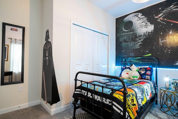 Condo, 2 camas Queen size (4810 LL - 5BD Private Pool Townhome -) | 5 habitaciones 