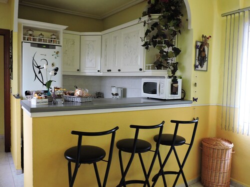 Cozy Apartment Near the Center 1-4 pp