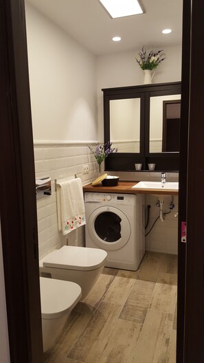 Bathroom - Apartment San Telmo Laspal04 (Las Palmas de Gran Canaria)