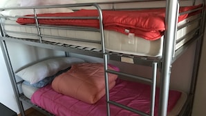 Room - Attractive Apartment With Parking Space and Wifi (Monachil)
