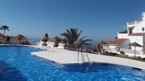 Unclassified image, 4 of 30, button - El Ranchito, Sights sea and Mountainsfree Wifi (Nerja)