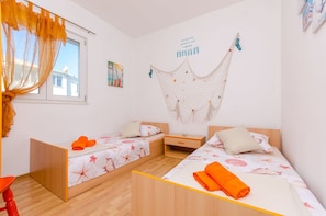 1 bedroom, iron/ironing board, free WiFi