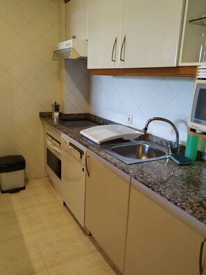 Private kitchen - Primera Linea De Playa Avenida De Samil 55 (Vigo)
