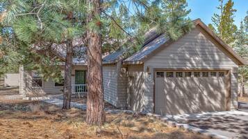 Rumah, Beberapa Tempat Tidur (Splitrock - Unit 3) | Eksterior