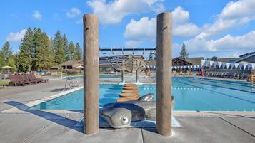 House, Multiple Beds (Splitrock - Unit 3) | Pool