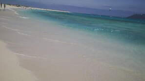 Apartment, 1 Bedroom, Smoking, Balcony | Beach