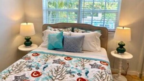 Room - Frank`s Key West Duval (Wilton Manors)