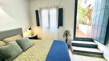 2 bedrooms