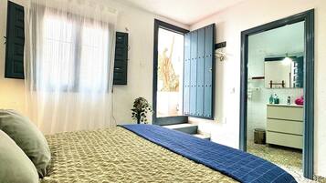 House, 2 Bedrooms, Balcony, Garden View | 2 bedrooms