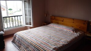 4 bedrooms