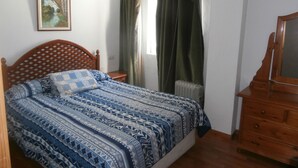 2 bedrooms - Central 100 Meters From the ski Lifts, With Terrace and Wifi (Monachil)