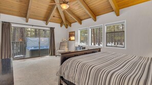 ハウス ベッド (複数台) (Quartz Mountain - Unit 1) | 3 室のベッドルーム、WiFi (無料)、ベッドシーツ