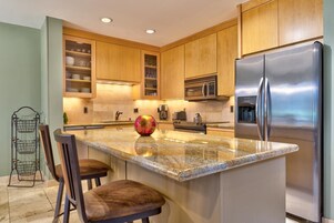 Condo, Multiple Beds (Eaglewood - Unit 8) | Private kitchen