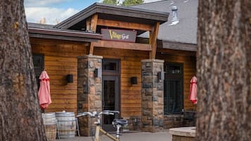 House, Multiple Beds (Awbrey - Unit 7) | Exterior