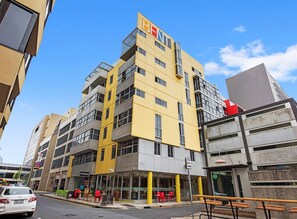 Exterior - Swainson on Bent - 4.68 (Adelaide)