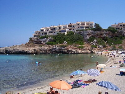 Villa With Pool and air Conditioning