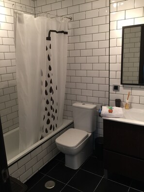 Free toiletries, hair dryer, towels, toilet paper - Apartament Dona Pia With Share Pool (Mijas)