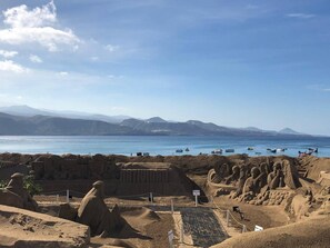 Vue sur la plage ou l’océan