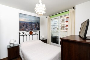 1 bedroom, iron/ironing board, bed sheets