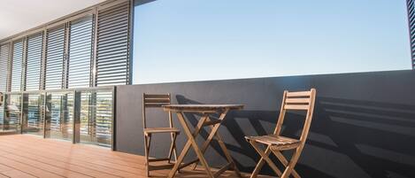 Apartment (2 Bedrooms) | Balkoni