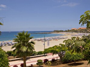 House, 2 Bedrooms, Terrace, Garden View | Beach/ocean view - Casa Sarita - Gepfegtes Haus mit Pool (Arona)