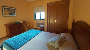 Unclassified image, 2 of 8, button - Piso Playa Samil Vigo Vistas Ria 2 M (Vigo)
