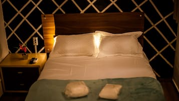 Suite casal clássico (5 ) com ar condicionado | Allergikerbettwaren, individuell dekoriert, Bügeleisen/Bügelbrett