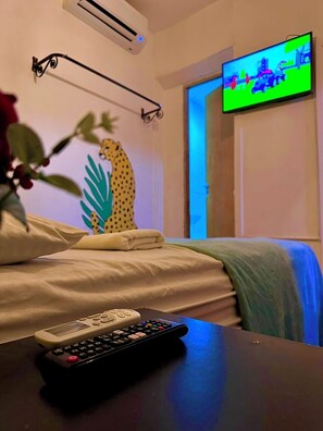 Suite Familia Triplo(7) com ar-condicionado - Hostel Liberdade (São Paulo)