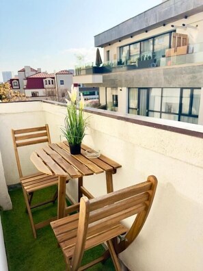 Premium Studio | Balcony